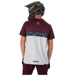 Maillot VTT Animoz Wild MC Burgundy 12 Maillot VTT Animoz Wild MC Burgundy -Summit Gear Boutique 14aff9f586a31946add7f30130f8b0924e9d0d31 E22ANIMVTT1196295 2