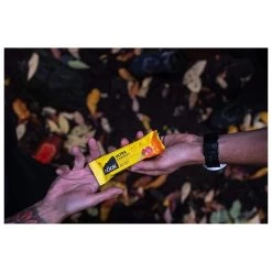 Barre Energétique Naak Ultra Energy Bars Baies & Noix -Summit Gear Boutique 29fa3142614ccfb42ab539437a3da959f072e363 E23NAAKBIV359373 NAAK0212072 903