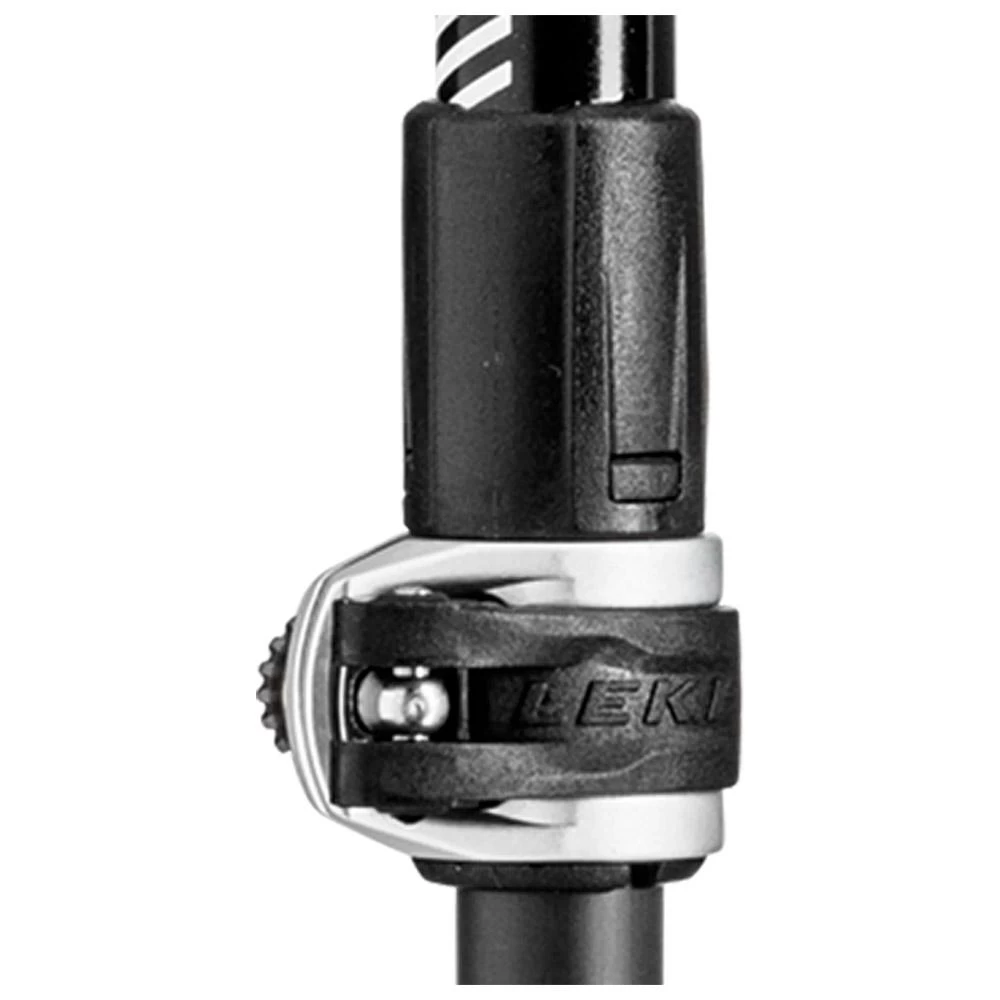 Bâton Leki Cross Trail Lite Carbon 100-135cm Black White Natural Carbon 6 Bâton Leki Cross Trail Lite Carbon 100-135cm Black White Natural Carbon – Image 6