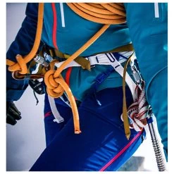 Baudrier Blue Ice Choucas White 9 Baudrier Blue Ice Choucas White -Summit Gear Boutique e092c2b14aa74a874823f911bc4ded78c26fb077 E23BLUEACC3372340 904